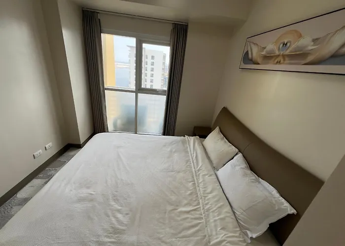 Apartamento Luxury Spacious 3bedrooms With Maid's Bunkbed Massage Chair Bayview Free Pool & Parking Near Okada & Moa *