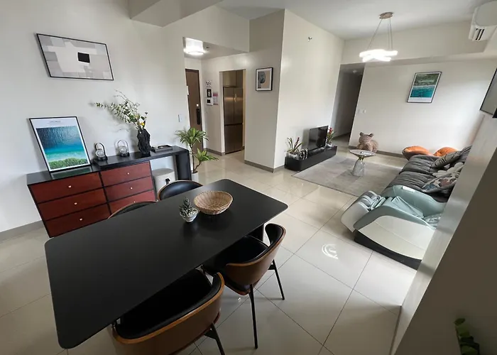 Luxury Spacious 3bedrooms With Maid's Bunkbed Massage Chair Bayview Free Pool & Parking Near Okada & Moa Apartamento