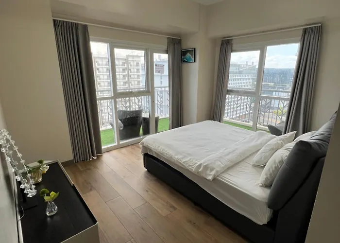Luxury Spacious 3bedrooms With Maid's Bunkbed Massage Chair Bayview Free Pool & Parking Near Okada & Moa Apartamento