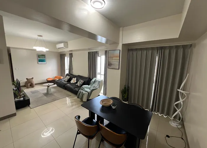 Luxury Spacious 3bedrooms With Maid's Bunkbed Massage Chair Bayview Free Pool & Parking Near Okada & Moa